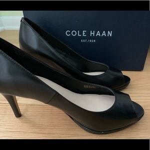 Cole Haan brand new leather pumps